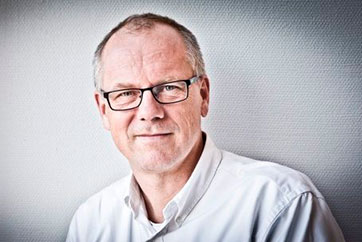 Professor Jens Lundgren . Centerleder, PERSIMUNE
