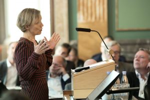 Professor Marie Louise Nosch holder oplæg ved DG's årsmøde 2019